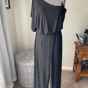 Stylish Black one shoulder jumpsuit Sz M